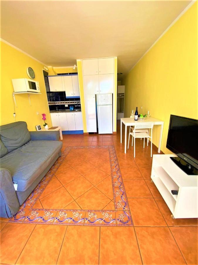 Cozy One Bedroom Apartment With Spacious Terrace. Pool And Garden View Costa Del Silencio Eksteriør bilde